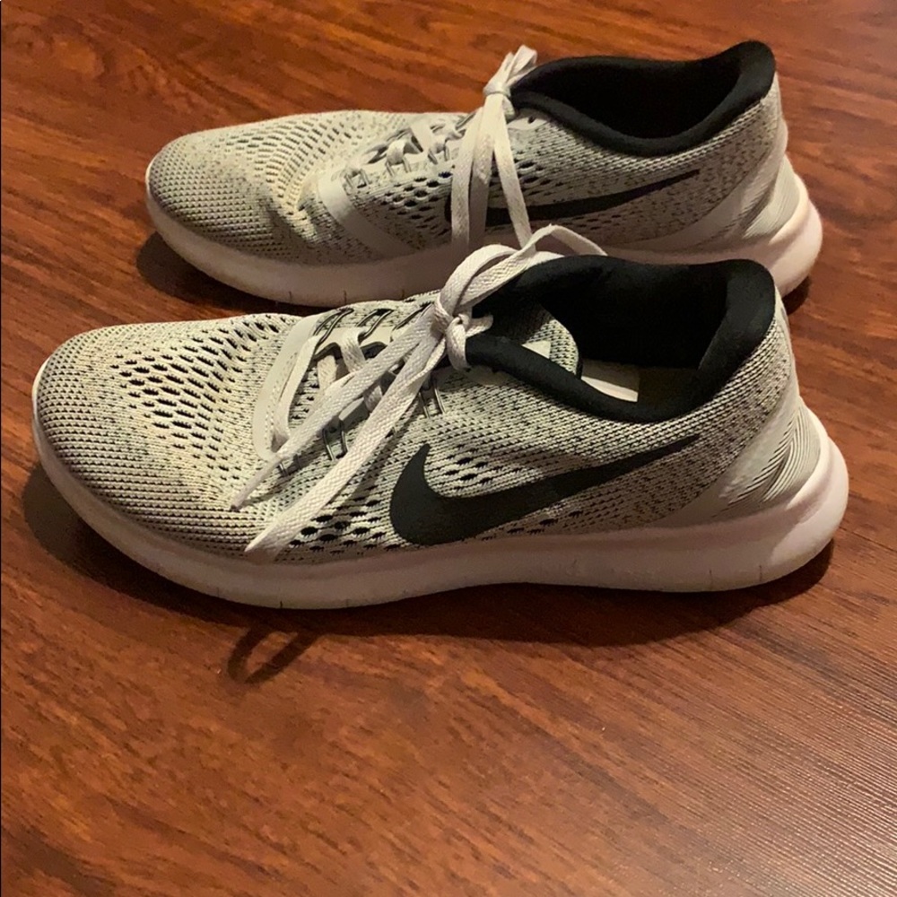 Nike free run sneakers